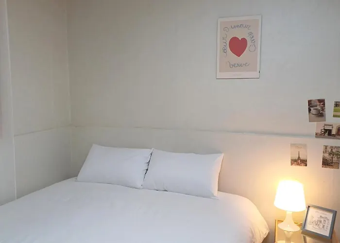 Apartment The Moment *