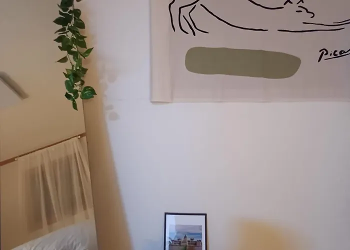 The Moment Apartment *